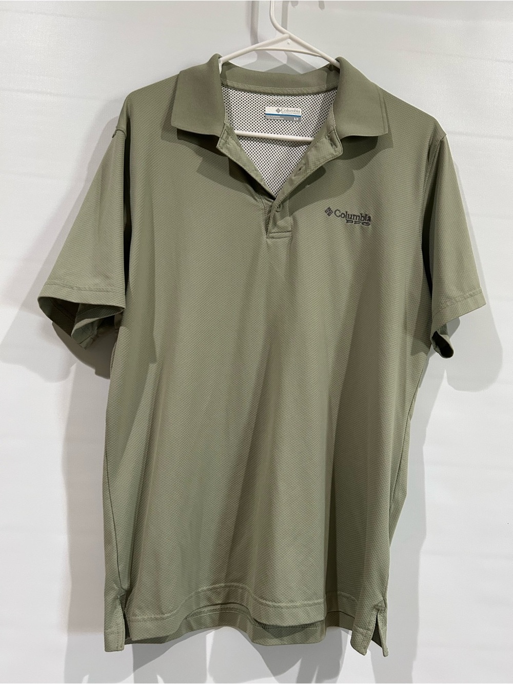 Columbia PFG Men's Light Olive Green Performance Polo